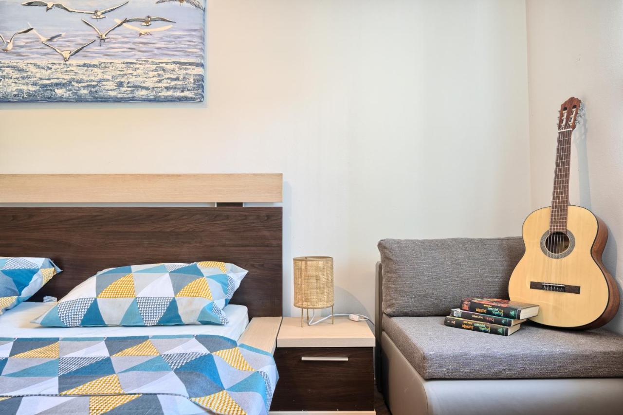 Apartament Mestrovic With Heated Swiming Pool- Near Split *