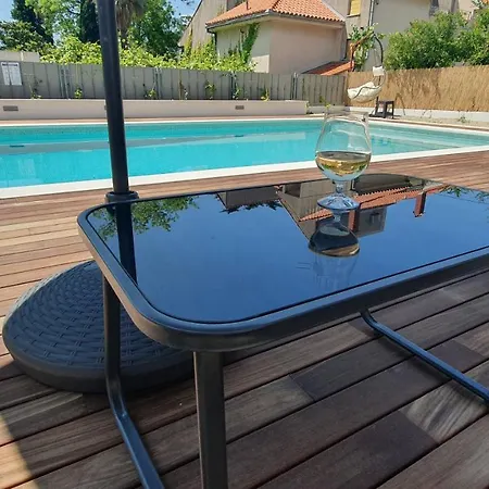 Apartments Mestrovic With Heated Swiming Pool- Near Split Kastela Exterior photo